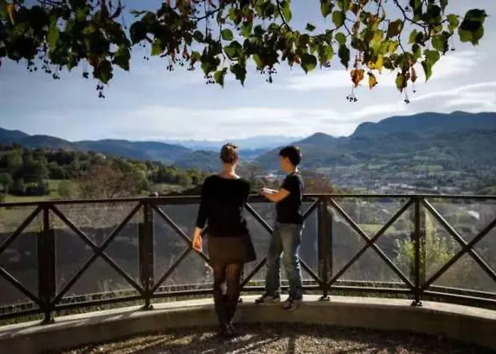 3 Etoiles - Eecfga Апартаменты *