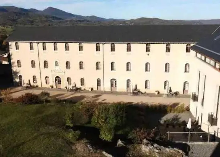 Апартаменты 3 Etoiles - Eecfga *