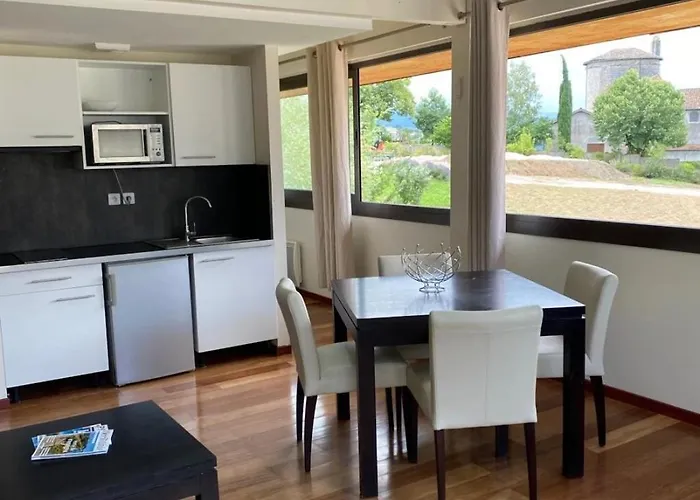 Апартаменты 3 Etoiles - Eecfga Saint-Lizier